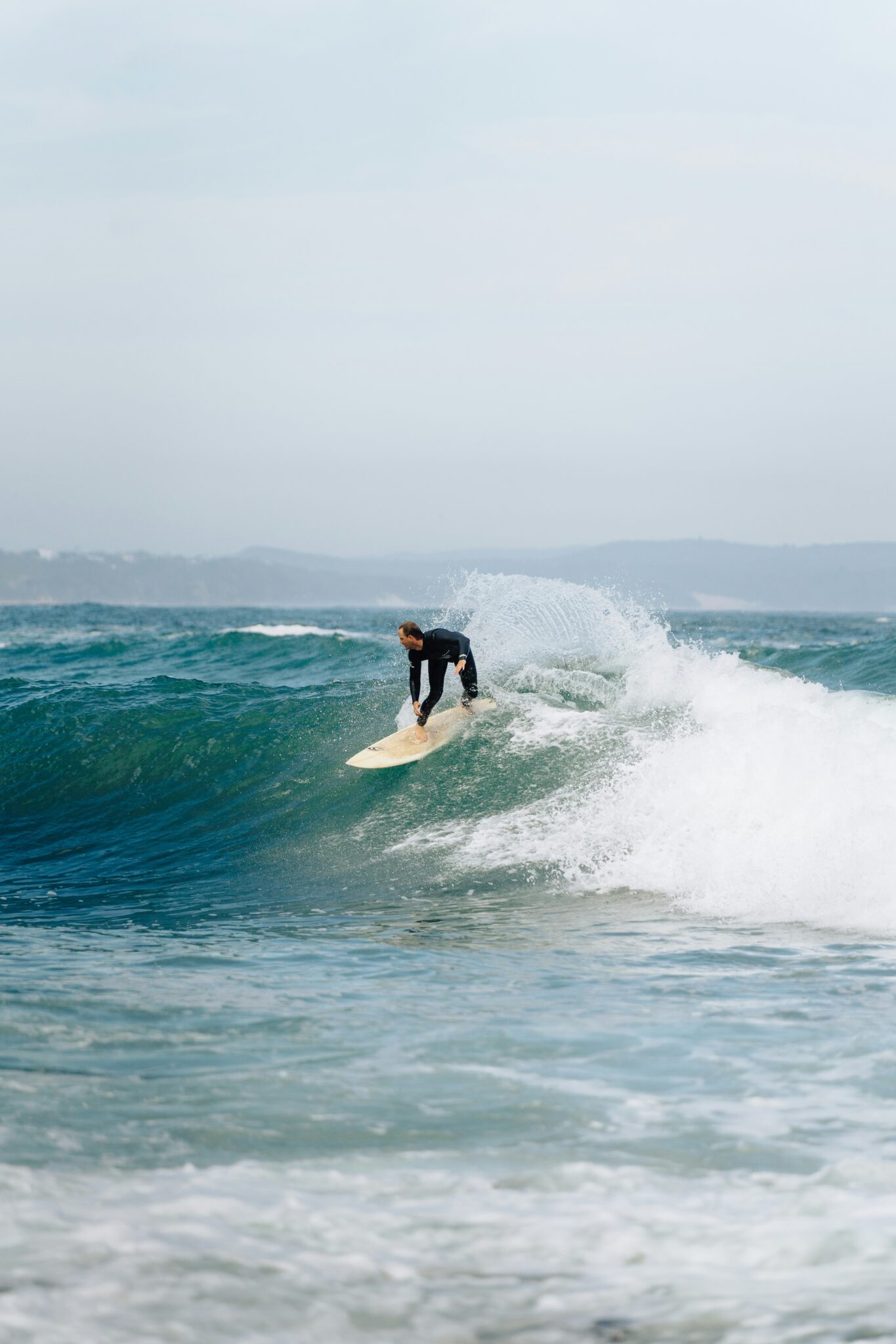 Surfing - Photo 2